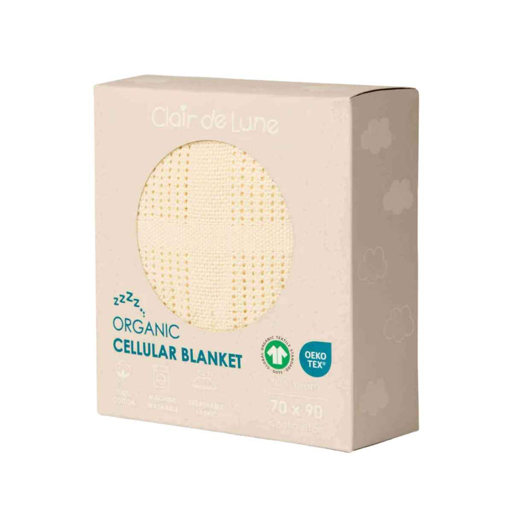 Box of Clair de Lune organic cellular blanket with visible branding and product details.