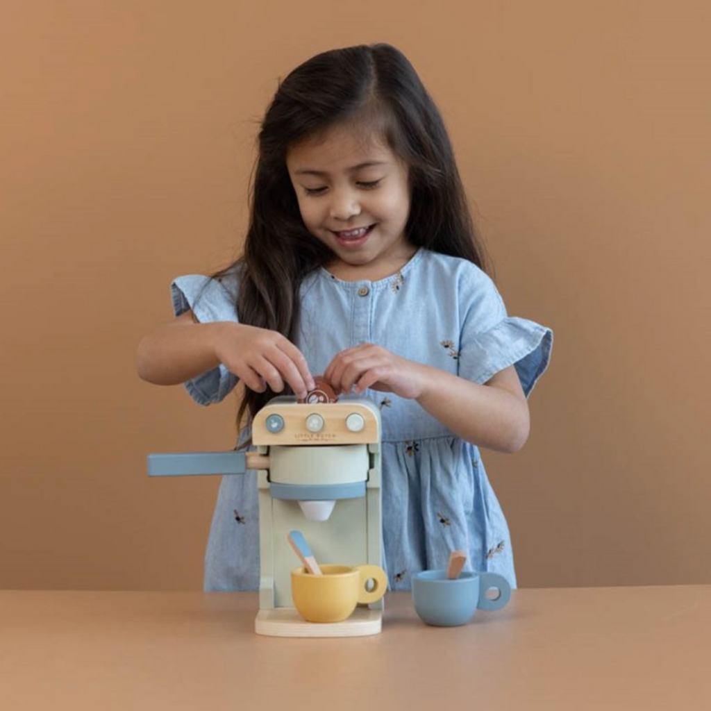 Little Dutch | Little Girl Playing With Wooden Coffee Machine | Blue | Wooden Toy | Role Play | ChocoLoons