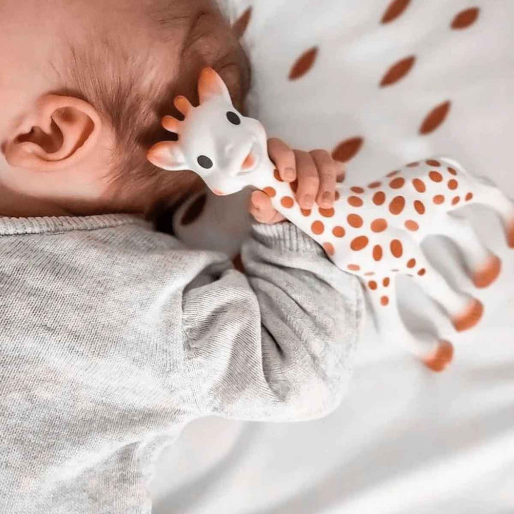 Sophie la girafe® | Baby With Original Teether | ChocoLoons