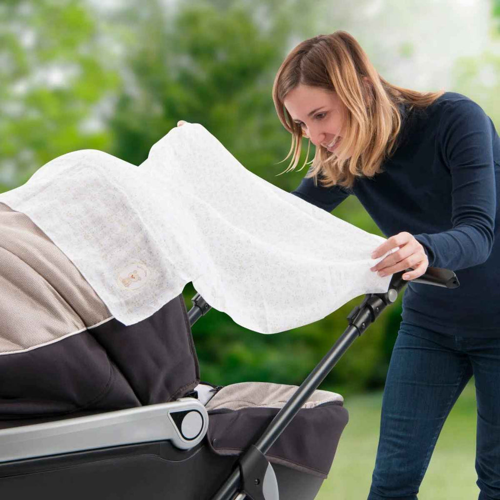 Sophie la girafe® | Muslin Cloth On Pram | ChocoLoons