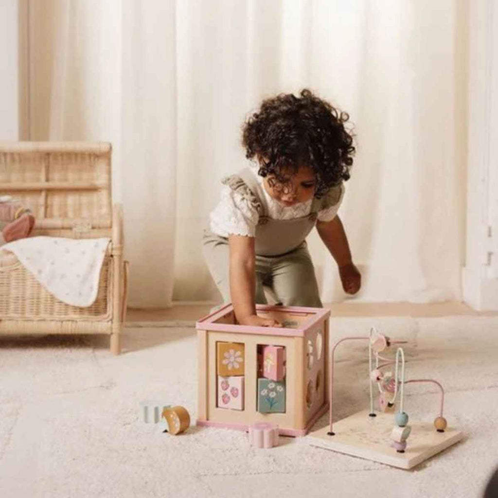 Little Dutch | Girl Playing With Activity Cube | ChocoLoons