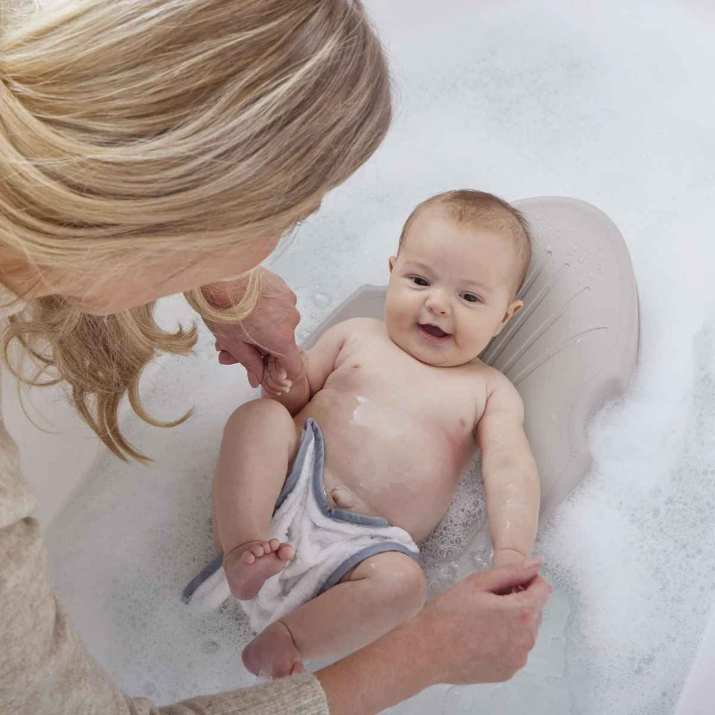 Shnuggle | Newborn Bath Support | Baby In Bath | ChocoLoons