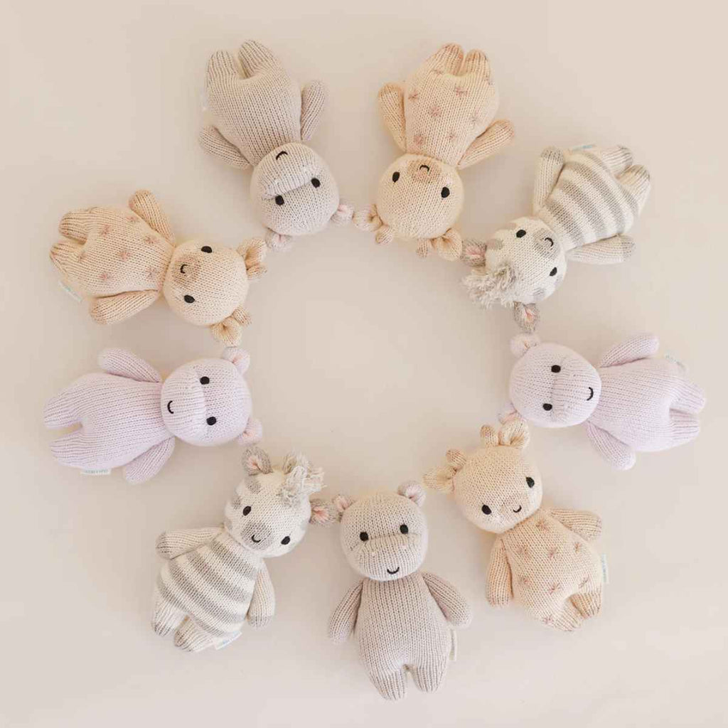 cuddle+kind | Baby Animal Collection | Animals In Circle | ChocoLoons