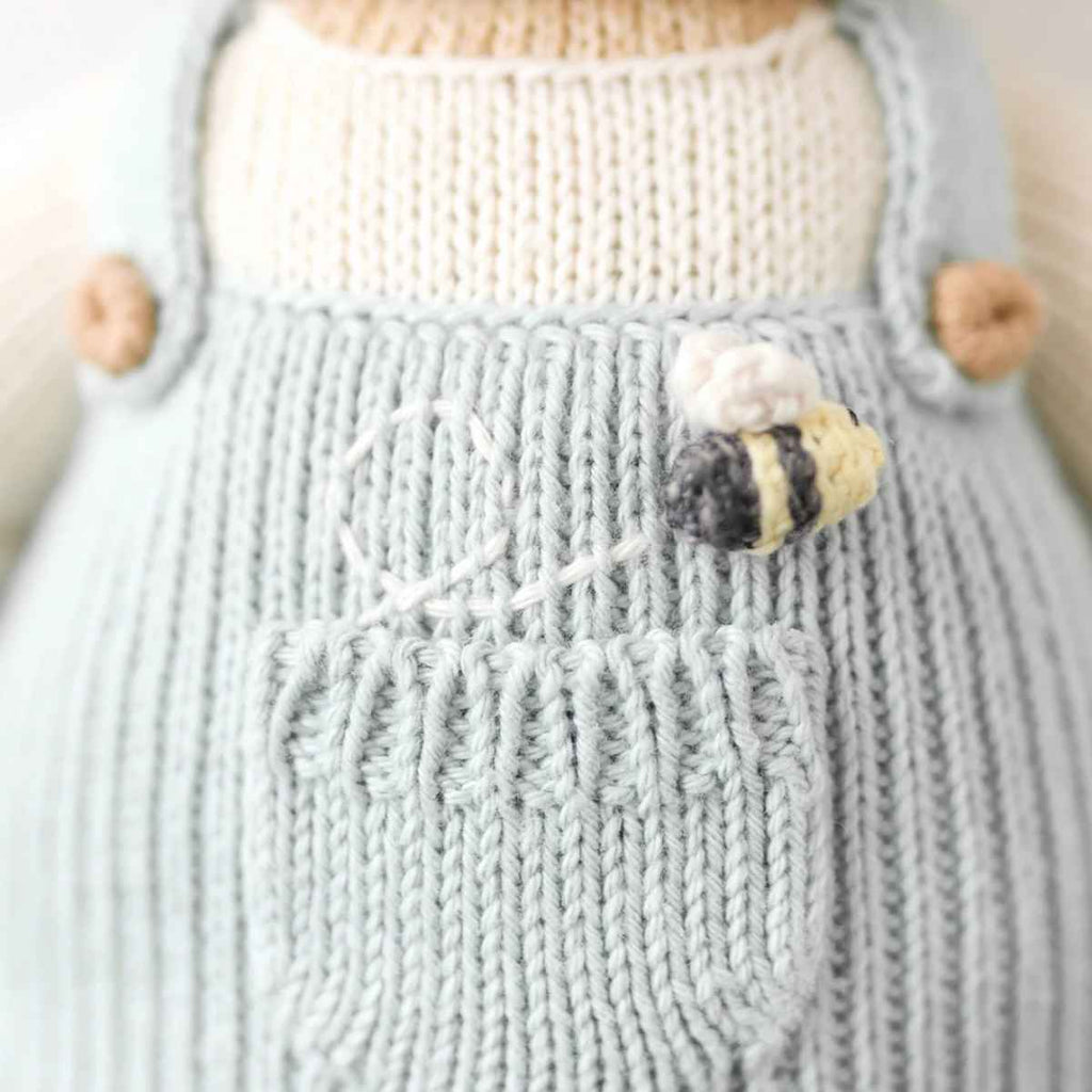 cuddle+kind | Signature Collection | Charlie the Honey Bear | Hand-Knitted | ChocoLoons