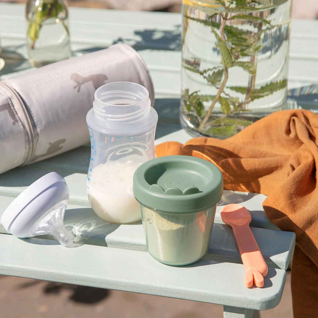 Done by Deer | Container With Food In | ChocoLoons