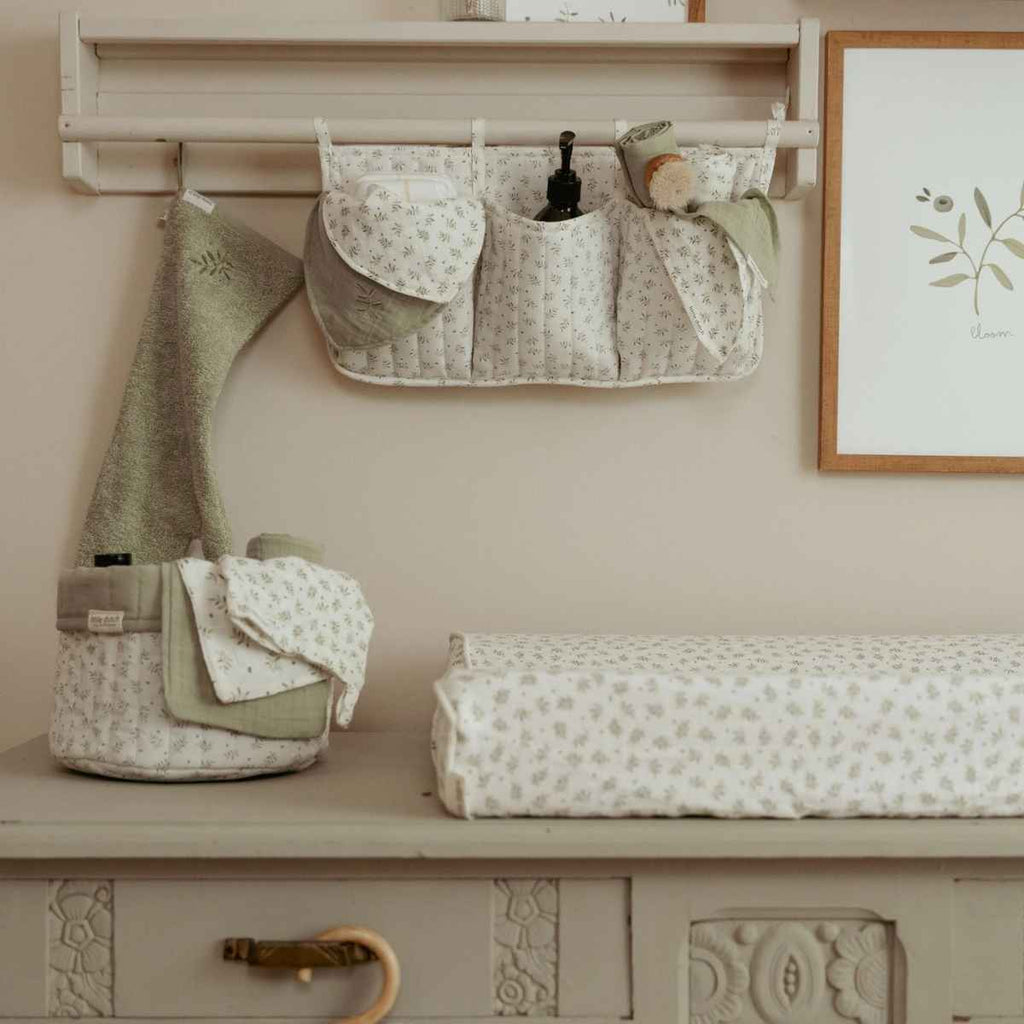 Little Dutch | Blueberry Leaves Design | ChocoLoons