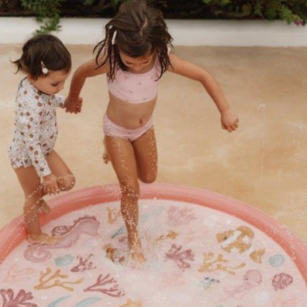 Little Dutch | Kids Playing Together With Sprinkler Mat | ChocoLoons