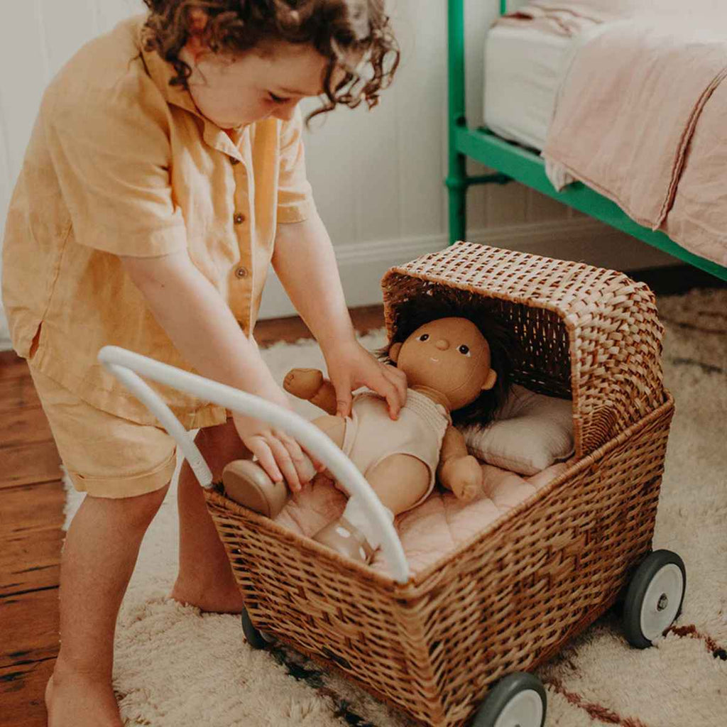 Olli Ella | Child Playing With Rattan Strolley | Natural | ChocoLoons