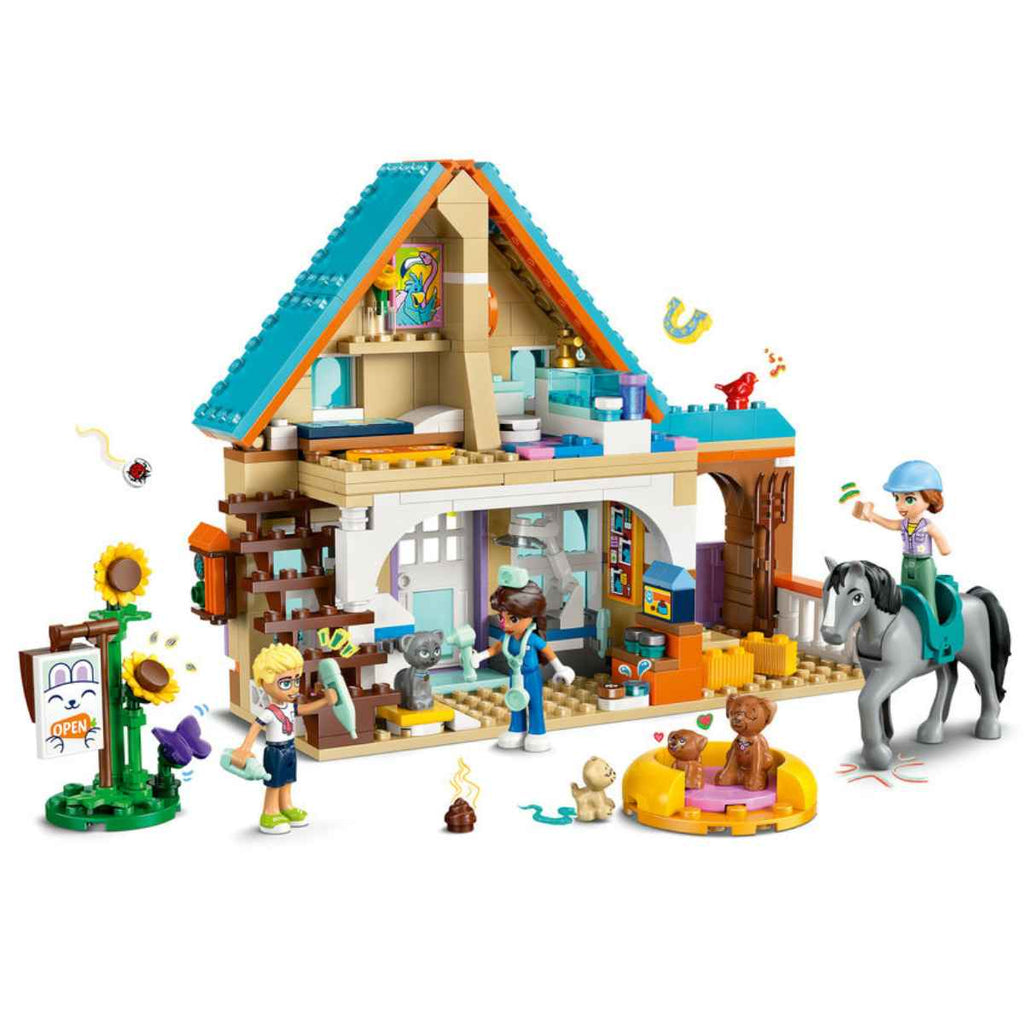 LEGO | Friends | Horse and Pet Vet Clinic | Back Side | ChocoLoons