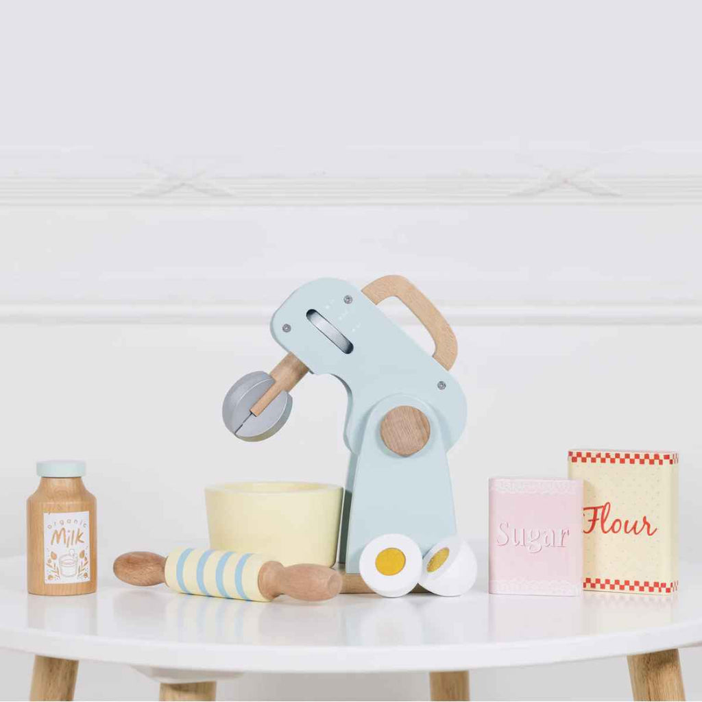 Le Toy Van | Wooden Mixer Set | Sustainable Product | Dynamic View | ChocoLoons 