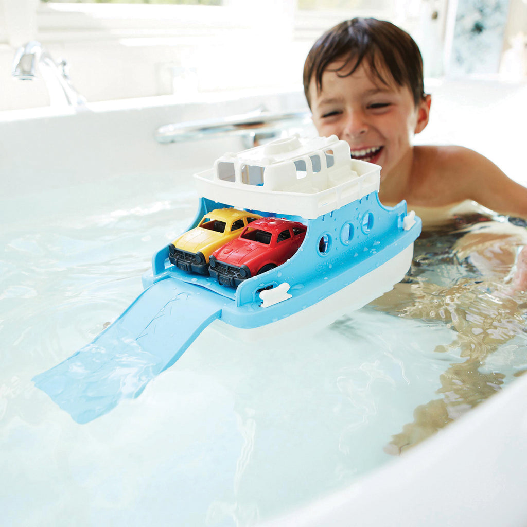 Green Toys Blue Ferry Boat with Cars | Boy Playing With Boat In the Bath | Chocoloons